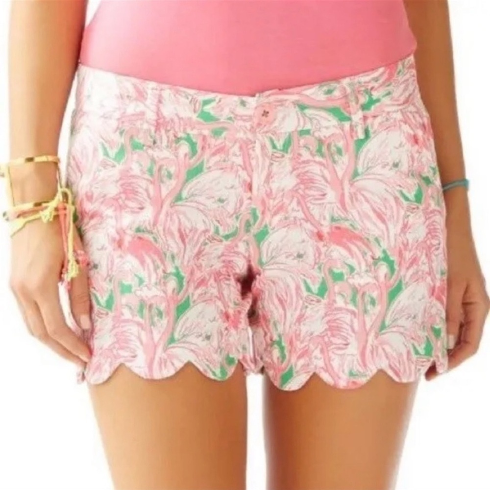 LILLY PULITZER Buttercup Scallop Hem Shorts in Pink Colony Flamingo Print Size 0
